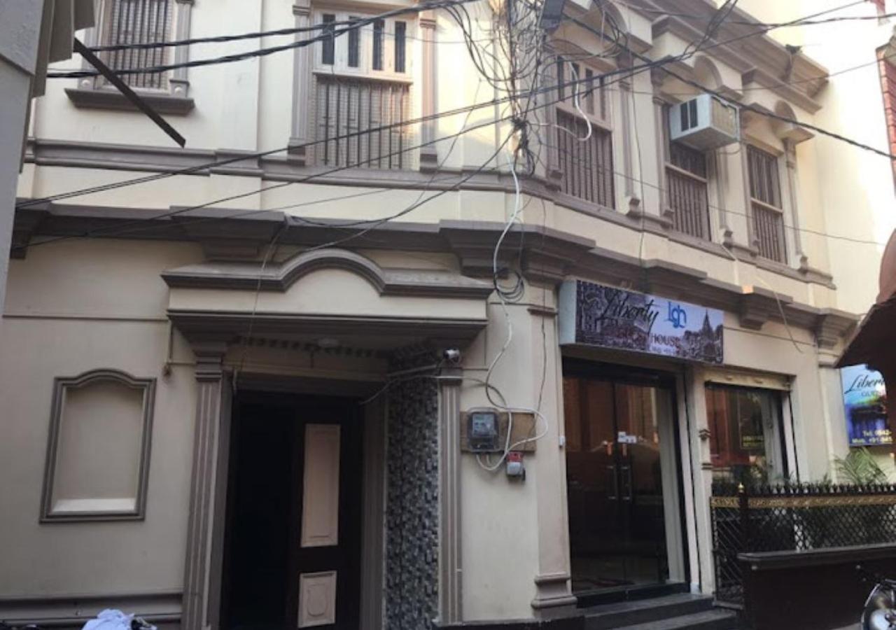 Liberty Guest House Varanasi Esterno foto