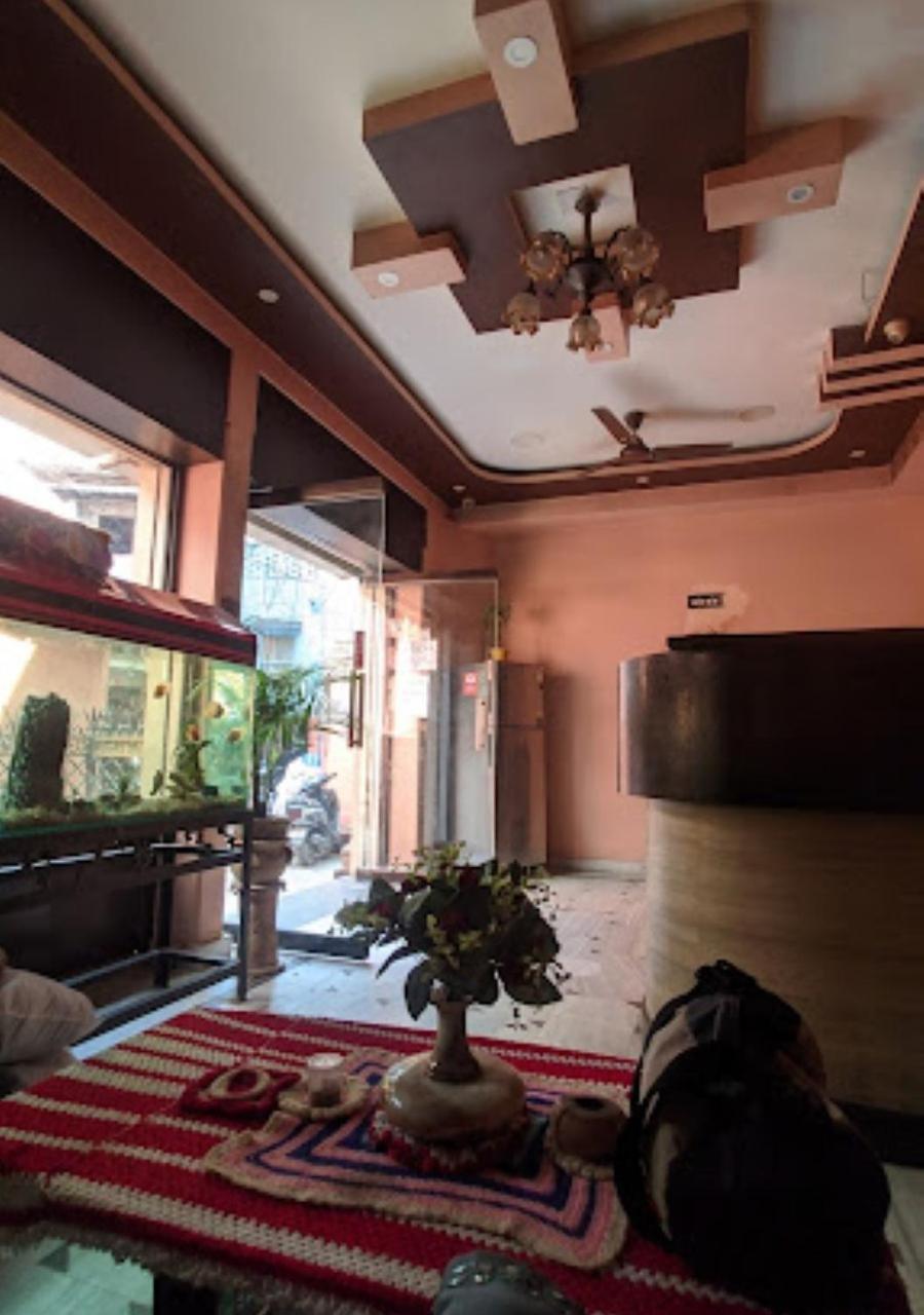 Liberty Guest House Varanasi Esterno foto