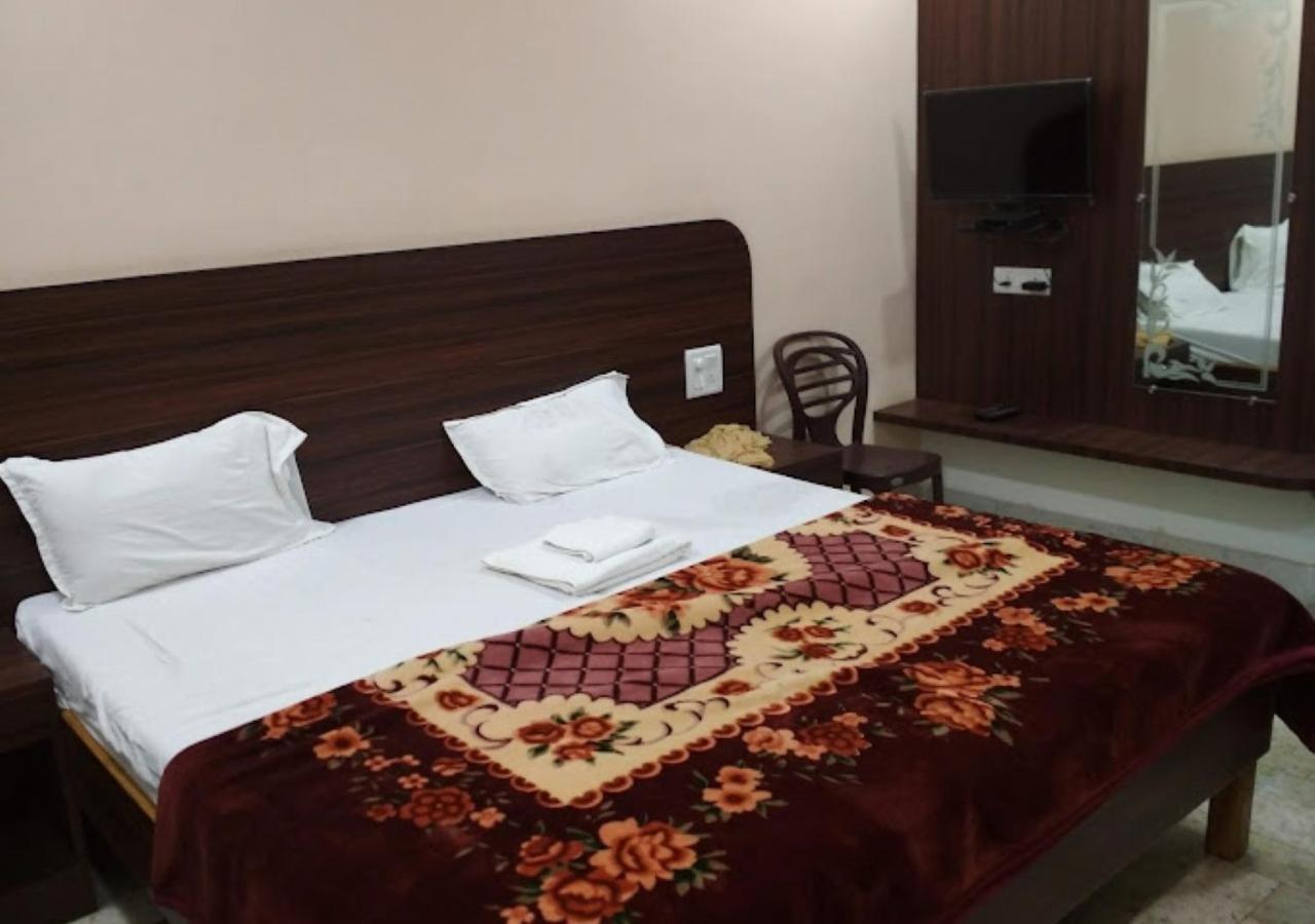Liberty Guest House Varanasi Esterno foto