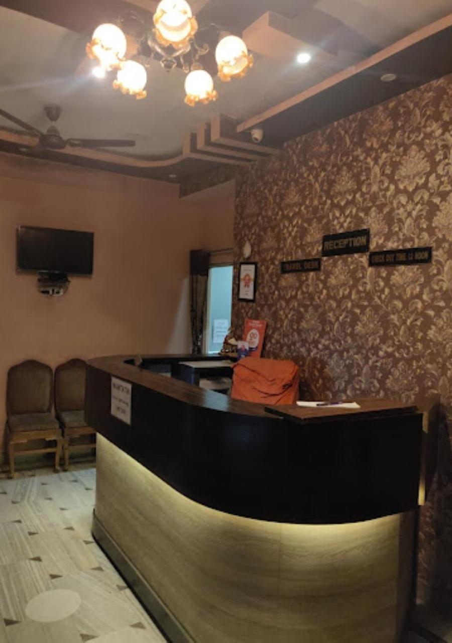 Liberty Guest House Varanasi Esterno foto