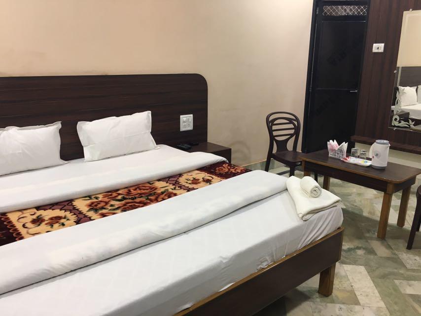 Liberty Guest House Varanasi Esterno foto